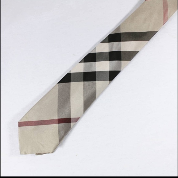 BURBERRY Modern Cut Vintage Check Silk Tie - Picture 3 of 4